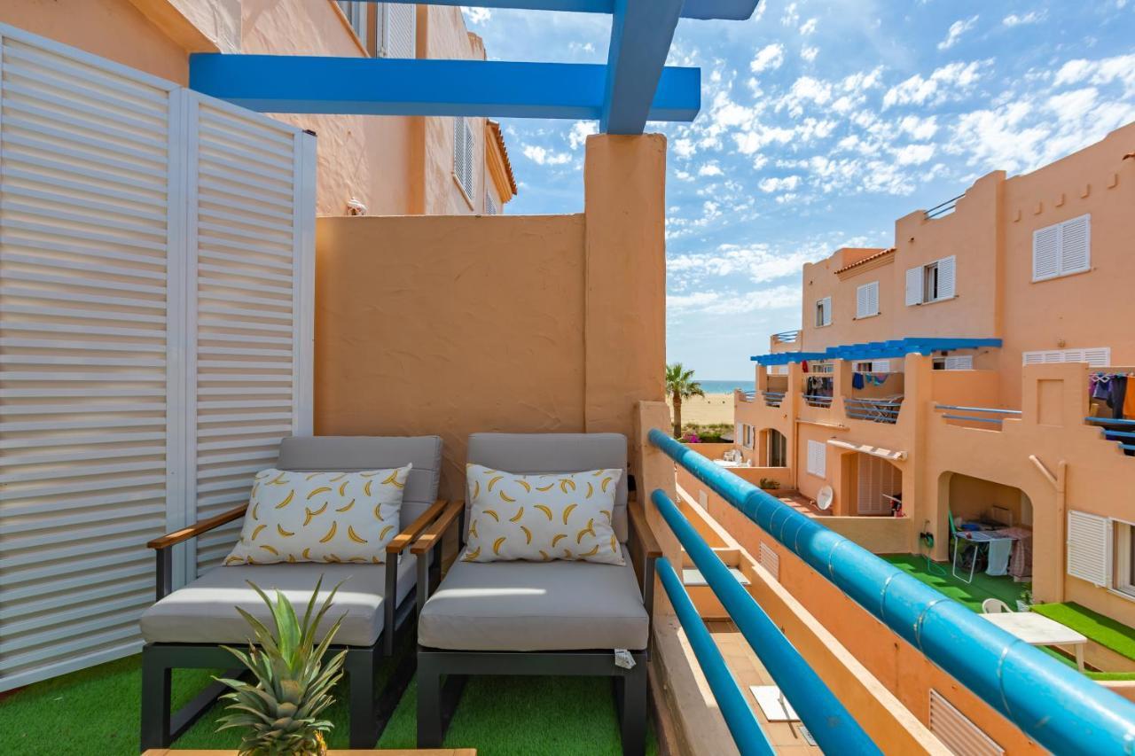 Beachfront, Pool, Terrace, Garage & Fibre Internet 타리파 외부 사진