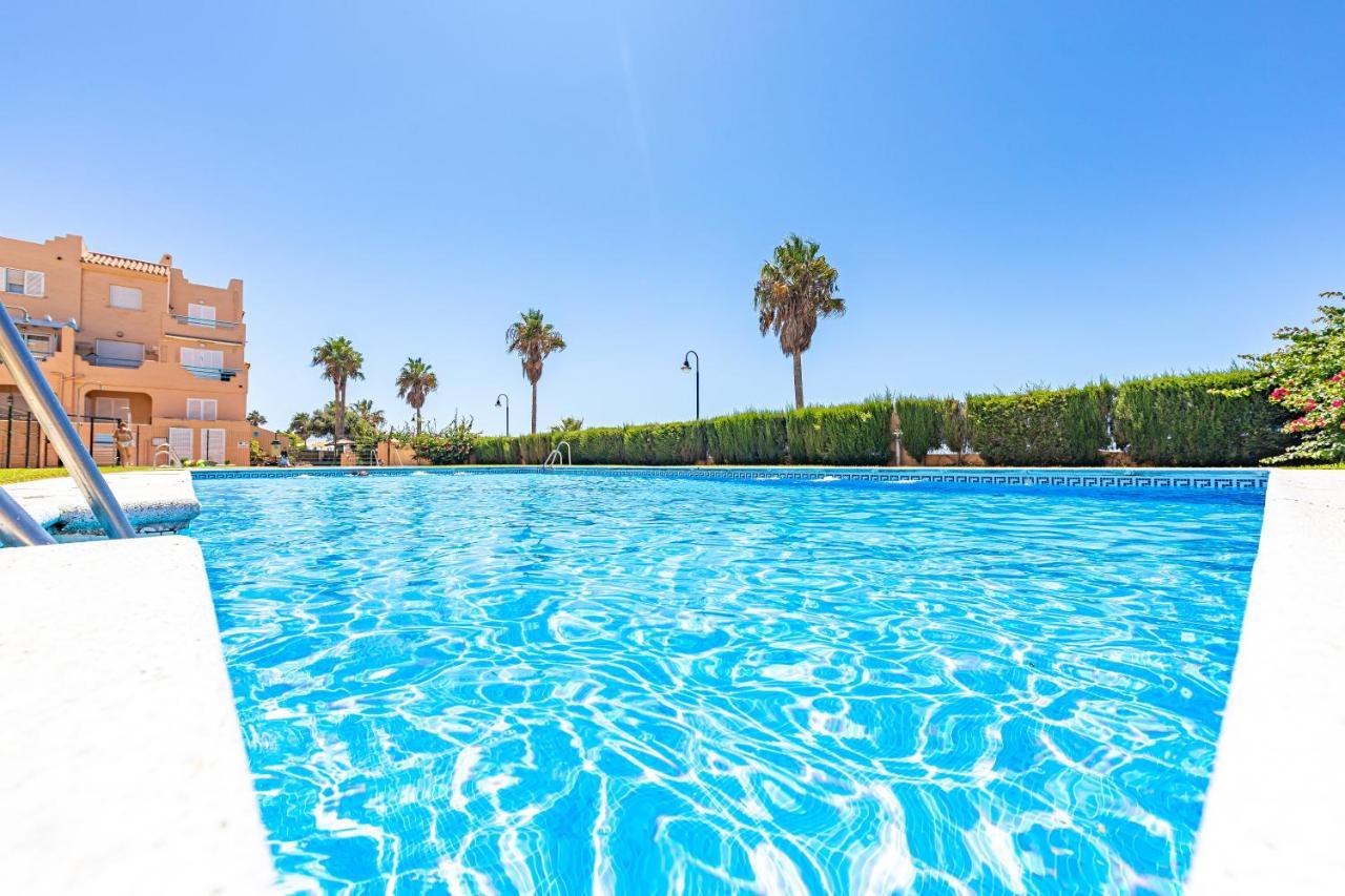 Beachfront, Pool, Terrace, Garage & Fibre Internet 타리파 외부 사진